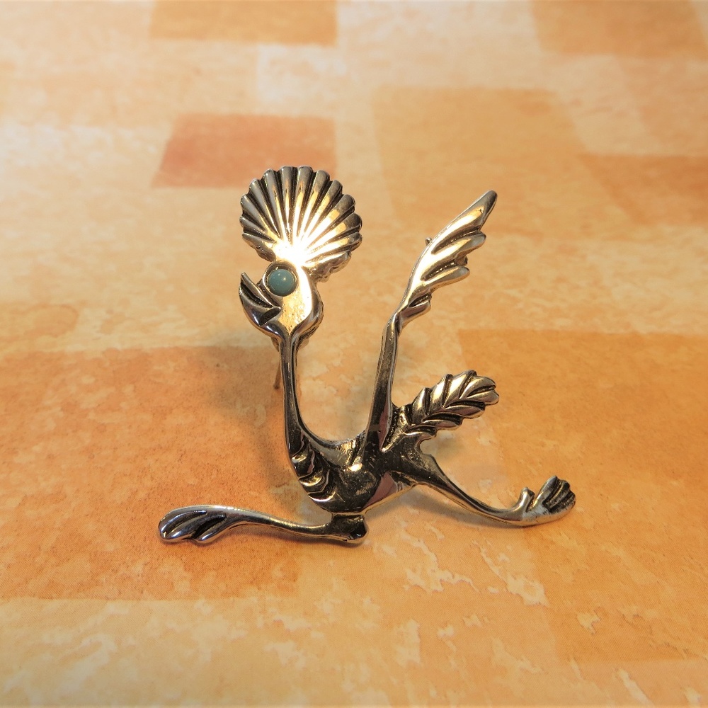 BEEP BEEP Road Runner Vintage Hipster Brooch